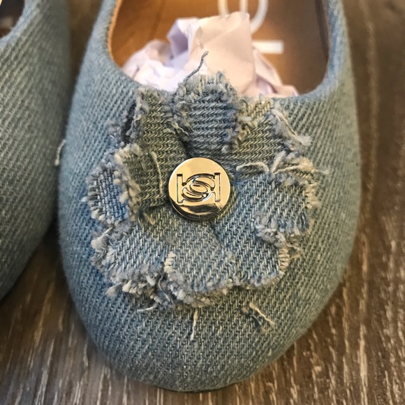 Bebe Girls infant Toddler Denim Slip on Shoes - Picture 2 of 6